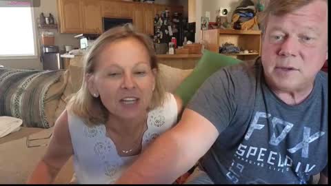 Snapshot of matureluvin chatting on September 2025 10:46:02 PM JustUs online show from September 2025 10:46:02 PM