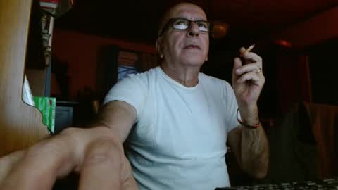 Maurice online show from December 2024 11:47:01 AM