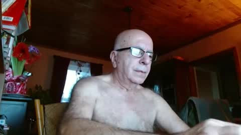 Maurice online show from December 2024 12:55:02 PM