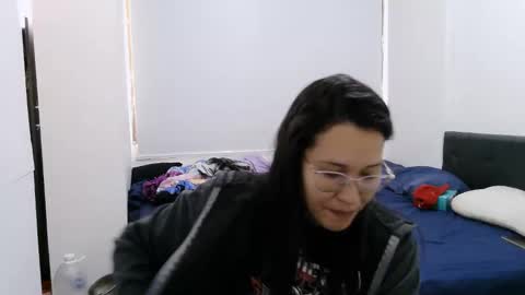 mauroluxandra online show from October 2025 06:47:02 PM