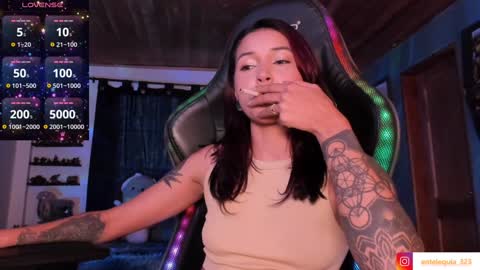 Hilary online show from January 2025 10:58:02 PM