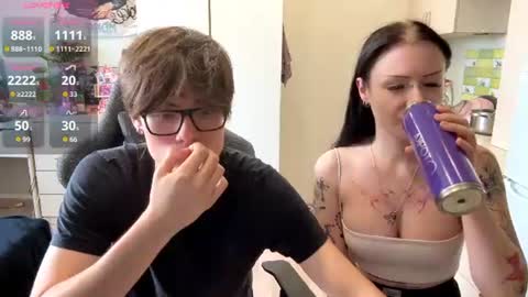 Mavis and Jade online show from June 2026 11:15:01 AM
