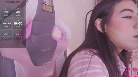 Snapshot of mavy_ chatting on February 2026 07:43:01 PM MAVY online show from February 2026 07:43:01 PM