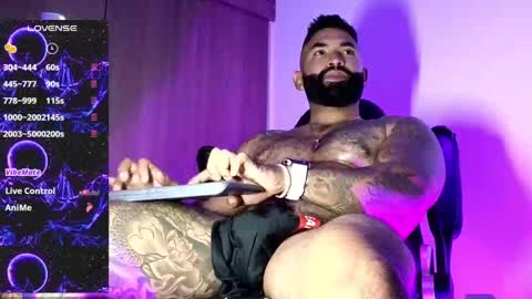 Snapshot of max__prada chatting on October 2025 02:18:01 AM max__prada online show from October 2025 02:18:01 AM