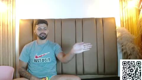 Max  Ashley online show from June 2026 01:50:02 PM