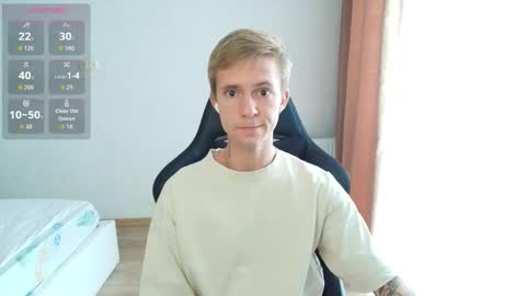 Max Gen with tats 24years  And Ethan without tats 20 years online show from October 2025 09:46:02 AM