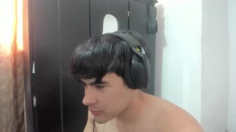 Snapshot of max_miller66 chatting on August 2026 04:10:02 PM Max online show from August 2026 04:10:02 PM