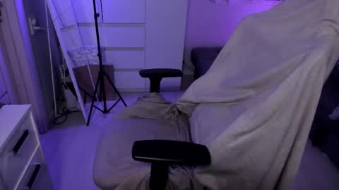 Snapshot of max_sm1th chatting on January 2026 02:11:02 PM Max online show from January 2026 02:11:02 PM