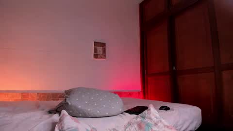 max_valiant1 online show from November 2025 05:46:02 PM