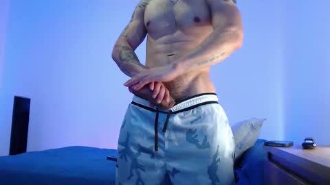 max_xl_ online show from October 2025 10:36:01 PM