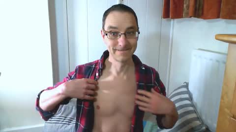 Max Davies online show from March 2026 02:56:02 PM