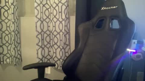 perezcouple online show from January 2026 06:18:01 AM