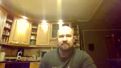 Snapshot of maxhunter chatting on November 2025 06:20:01 PM maxhunter online show from November 2025 06:20:01 PM