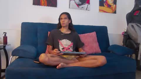 Maxi  Max online show from June 2026 07:07:02 PM
