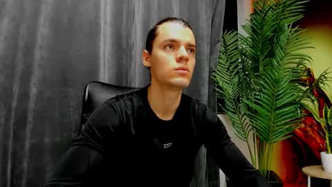 Snapshot of maxi_styles chatting on March 2026 11:37:01 AM Alex online show from March 2026 11:37:01 AM