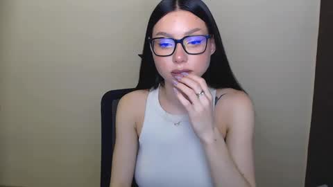 Snapshot of maxi_sweetheart chatting on December 2024 12:16:01 PM Joanna online show from December 2024 12:16:01 PM