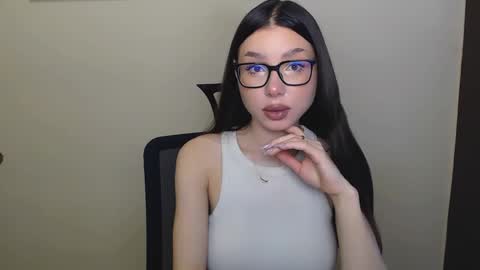 Snapshot of maxi_sweetheart chatting on January 2025 10:14:02 AM Joanna online show from January 2025 10:14:02 AM