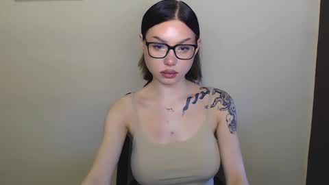 Snapshot of maxi_sweetheart chatting on February 2025 08:27:02 AM Joanna online show from February 2025 08:27:02 AM