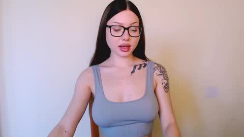 Snapshot of maxi_sweetheart chatting on October 2025 11:14:02 AM Joanna online show from October 2025 11:14:02 AM