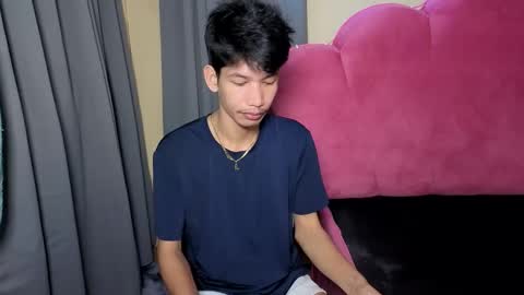 Reyn online show from November 2025 11:13:01 PM