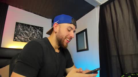 Snapshot of maxiimo_wolf chatting on September 2025 08:53:01 PM Maximo Wolf online show from September 2025 08:53:01 PM