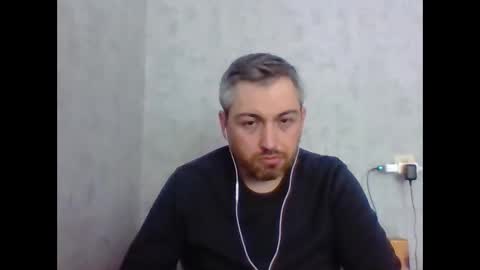 Snapshot of maximefrxx chatting on June 2026 11:47:01 AM Maxime online show from June 2026 11:47:01 AM