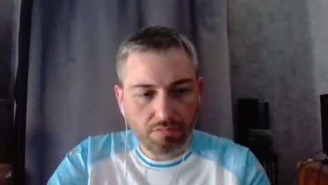 Snapshot of maximefrxx chatting on June 2026 03:35:02 PM Maxime online show from June 2026 03:35:02 PM