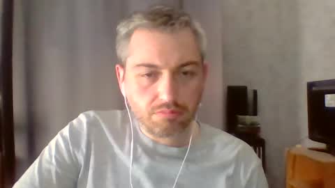 Snapshot of maximefrxx chatting on July 2026 02:31:01 PM Maxime online show from July 2026 02:31:01 PM