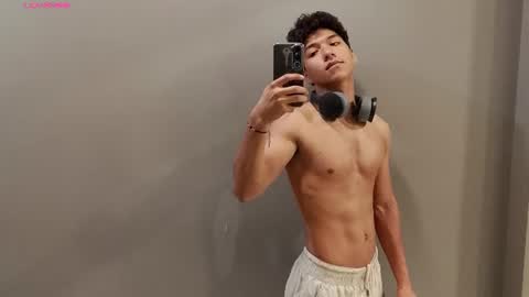 Maximiliano online show from July 2026 11:57:02 AM