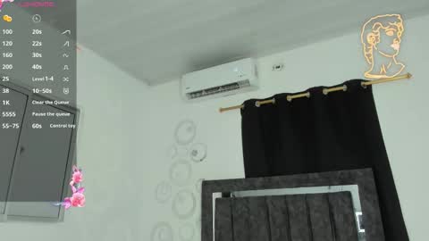 Maximiliano online show from March 2026 08:27:02 PM