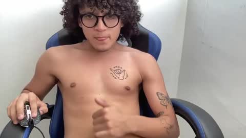Snapshot of maximiliano_pulse chatting on July 2026 08:41:01 PM maximiliano_pulse online show from July 2026 08:41:01 PM