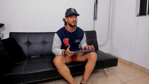 Maximo online show from November 2025 03:31:01 AM