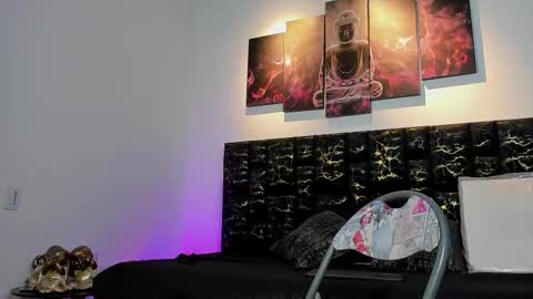 maximo_morelli online show from October 2025 05:06:02 PM