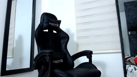 Maximo Sebastian online show from March 2025 07:02:01 AM