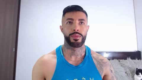 Snapshot of maximus_golden chatting on January 2026 04:40:01 AM Independent Model online show from January 2026 04:40:01 AM