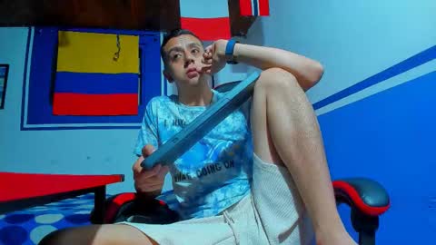 MAX online show from February 2026 09:48:02 PM