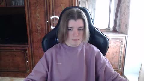 Snapshot of maxplay18 chatting on November 2025 09:48:02 AM Max online show from November 2025 09:48:02 AM