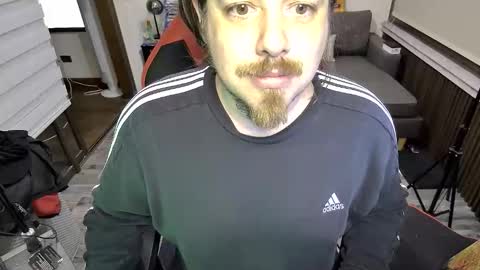 Snapshot of maxredz chatting on November 2025 05:57:01 AM Max online show from November 2025 05:57:01 AM