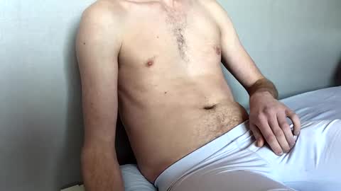 maxveen991 online show from March 2025 03:38:02 PM