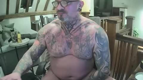 Snapshot of maxwell4876 chatting on February 2025 08:36:01 PM maxwell4876 online show from February 2025 08:36:01 PM