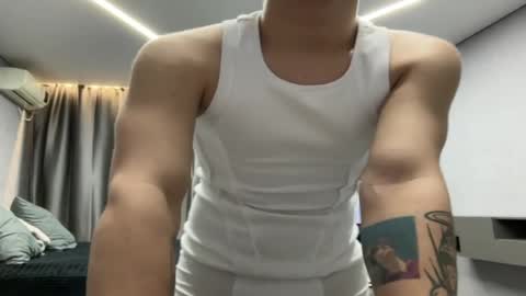 Max online show from April 2026 02:33:01 PM