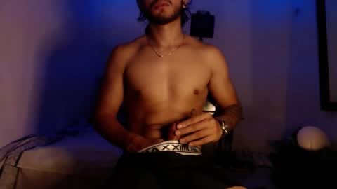 Snapshot of maxximus_10 chatting on January 2025 06:12:01 AM maxximus_10 online show from January 2025 06:12:01 AM