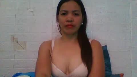 maxxine41 online show from April 2026 02:45:01 AM