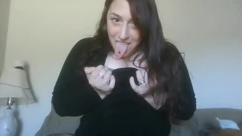 maxxxmeow online show from March 2026 05:29:01 PM