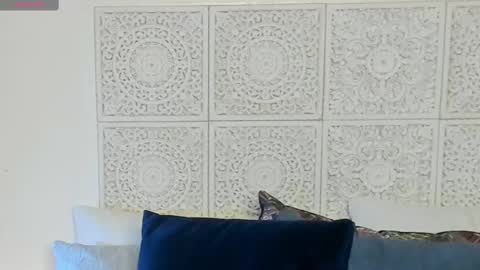 Victoria online show from February 2025 12:25:01 AM