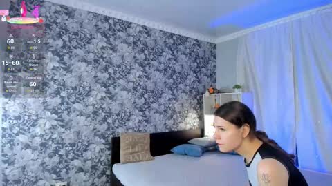 Snapshot of may_want chatting on September 2025 10:04:01 AM Leila online show from September 2025 10:04:01 AM