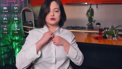 Katrin online show from December 2024 07:21:02 PM