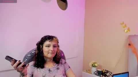 Snapshot of may_y_goeth chatting on October 2025 10:04:02 PM may y goeth online show from October 2025 10:04:02 PM