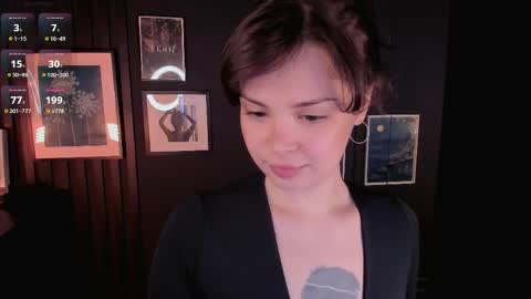 Snapshot of maya___muse chatting on June 2026 03:18:01 PM Maya online show from June 2026 03:18:01 PM