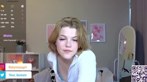 Snapshot of maya_blonde18 chatting on January 2025 09:29:01 AM Maya online show from January 2025 09:29:01 AM